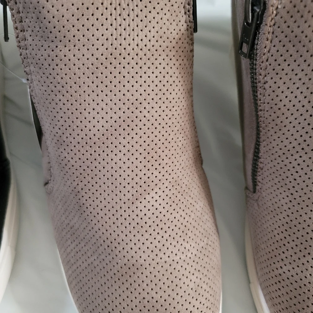 Pair Wedge Sneakers